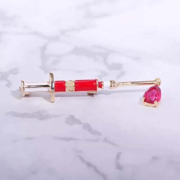 VQ Doctor Symbol Brooch - Picture 4 of 5